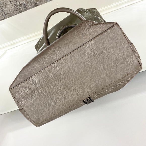 Fendi Pewter Villa Borghese Selleria Leather Bag - Picture 4 of 15